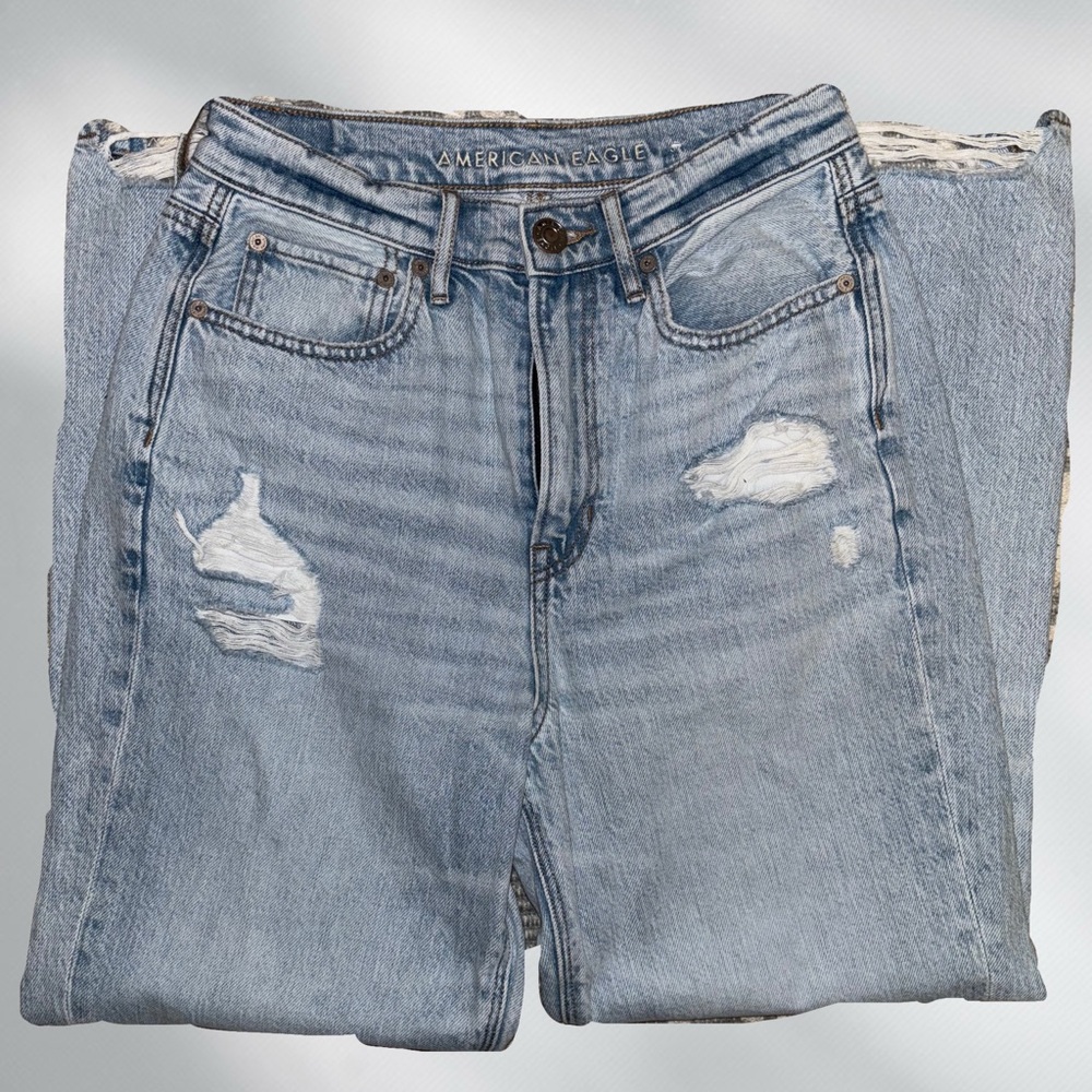 American Eagle Light Blue Distressed Jeans